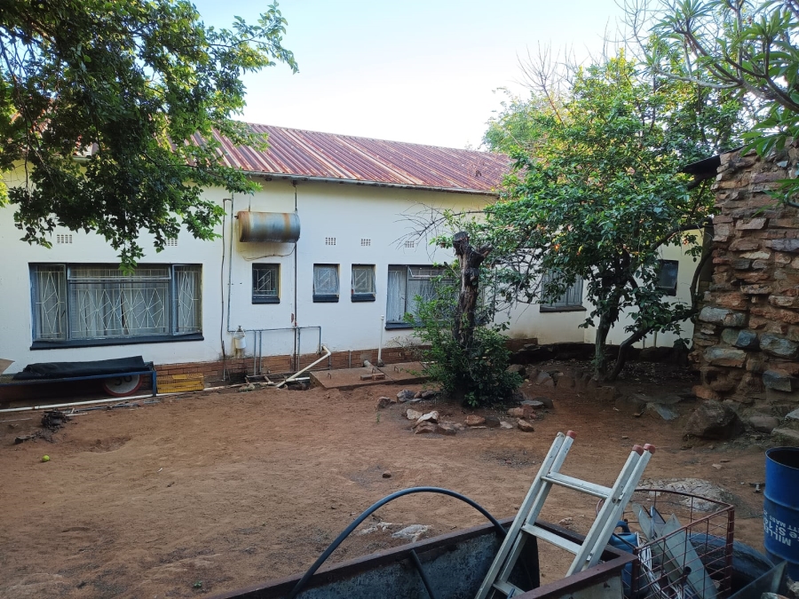 5 Bedroom Property for Sale in Koster North West
